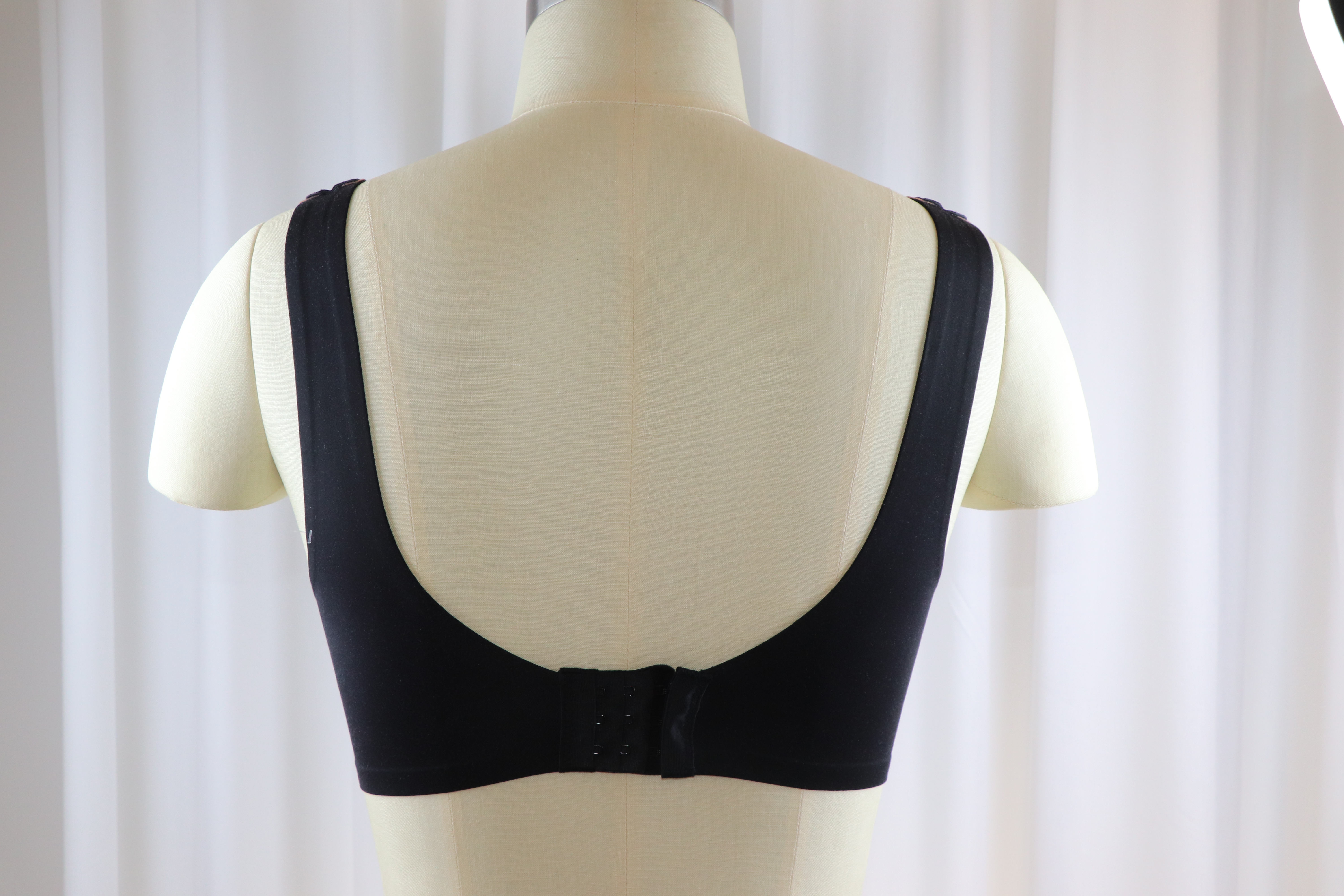 Soft Touch Lace Bonding Bra with Adjustable Straps for All-Day Wear