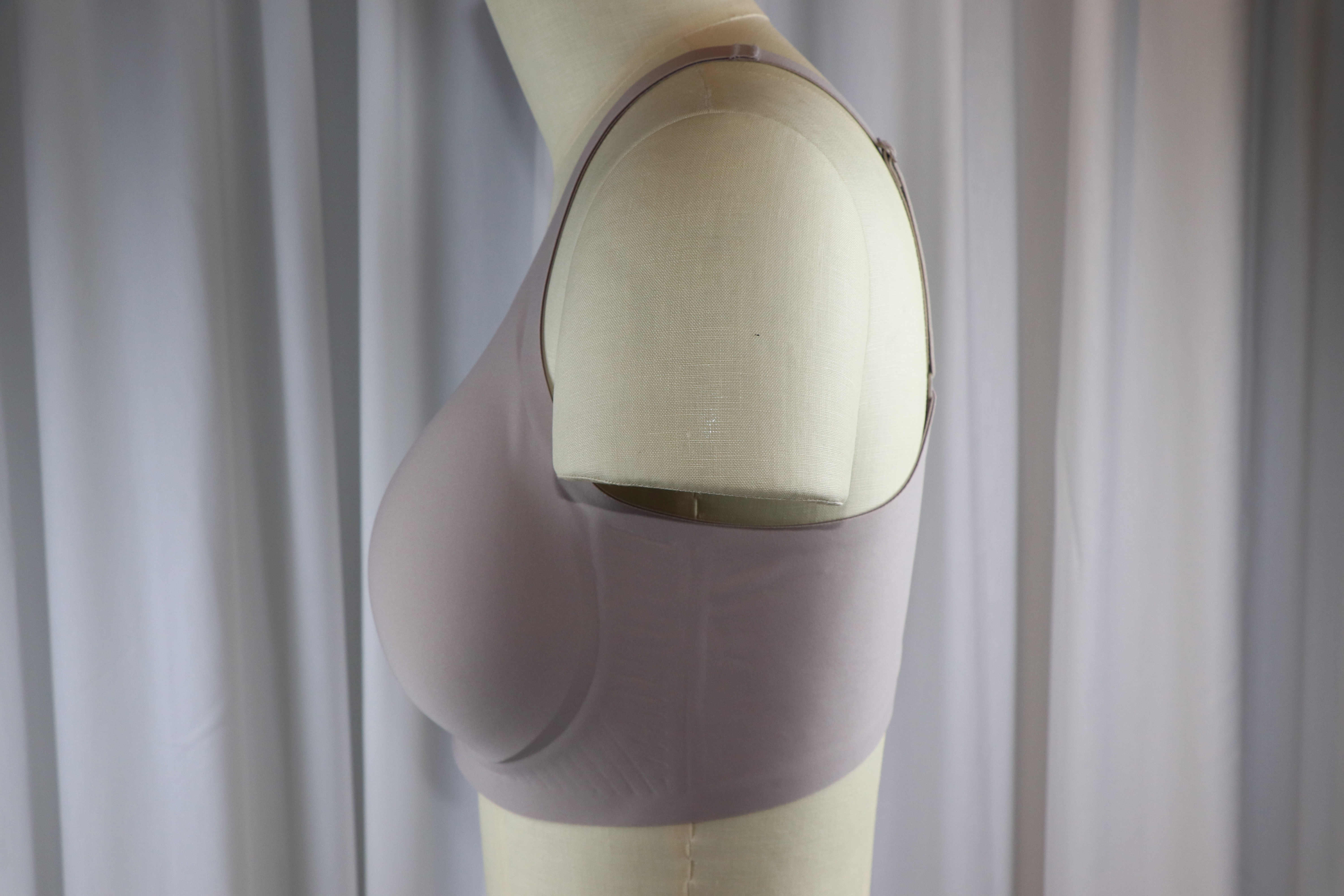 Luxurious Softtouch Lace Bra for Daily Comfort and Support
