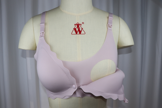 Seamless Soft Bonding Bra Designed for Everyday Comfort And Style