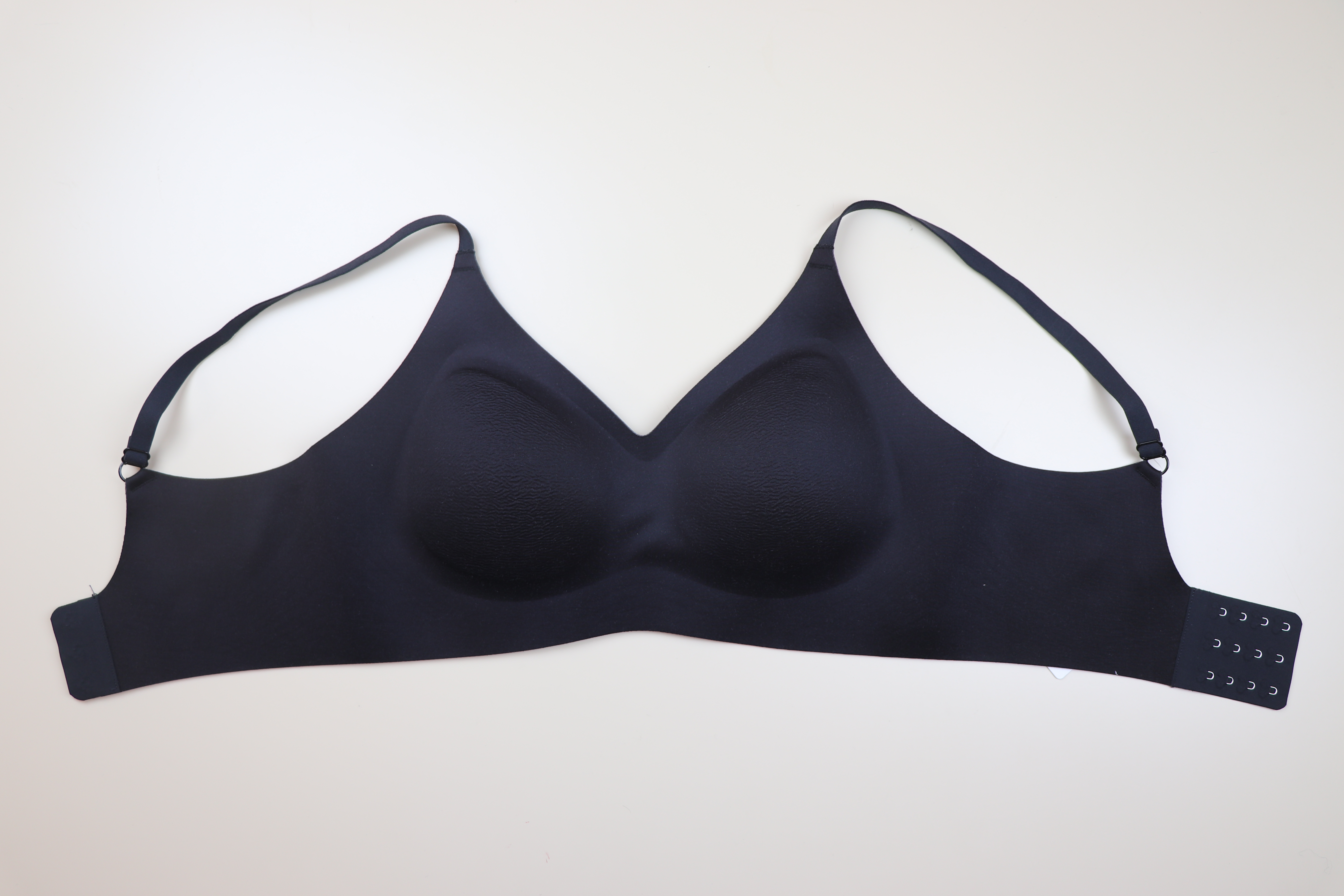 Softtouch Lace Bonding Bra with Adjustable Straps for All-Day Wear