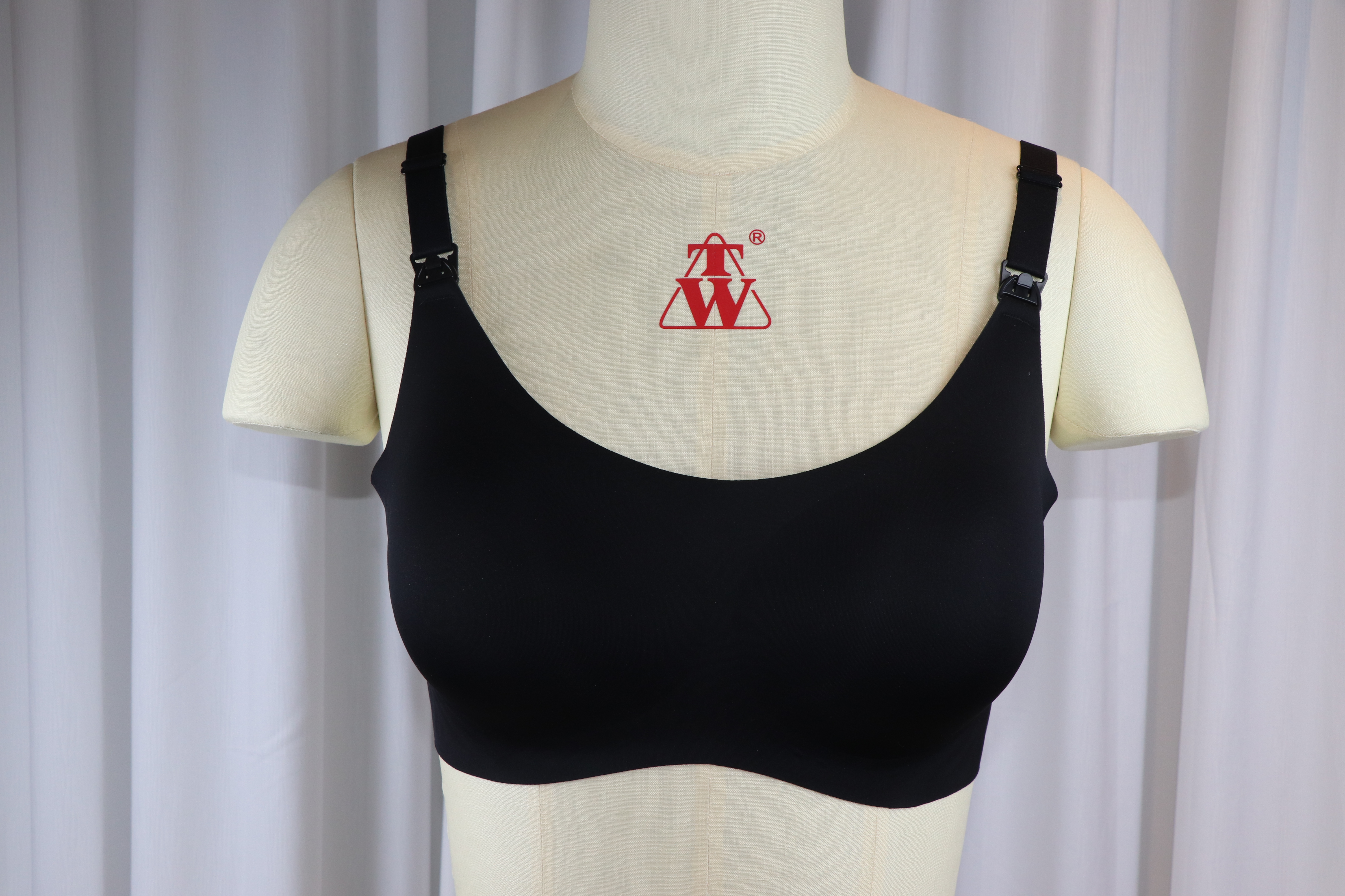 All-Day Wear Softtouch Lace Bra with Customizable Straps