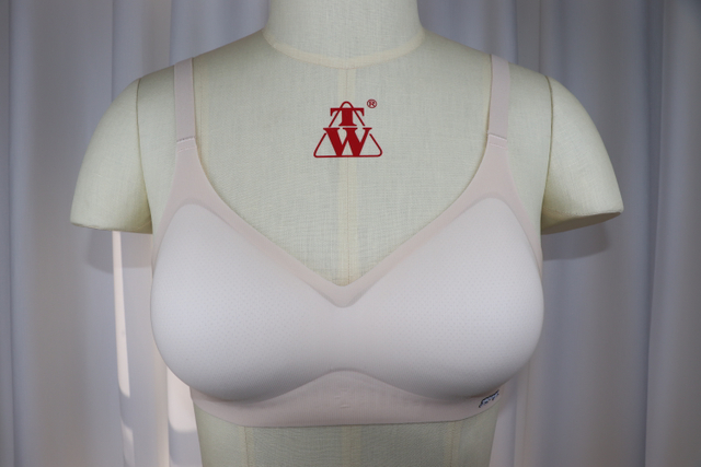 Seamless Bonding Bra with Adjustable Straps for Perfect Fit
